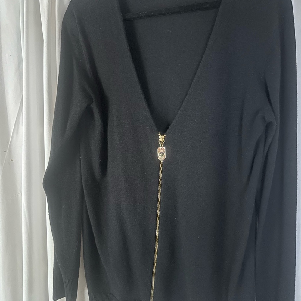 Michael Kors Black V-Neck Zippered Blouse